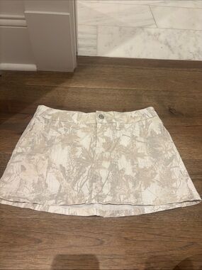Hollister camo Printed Cream and White Mini Skirt